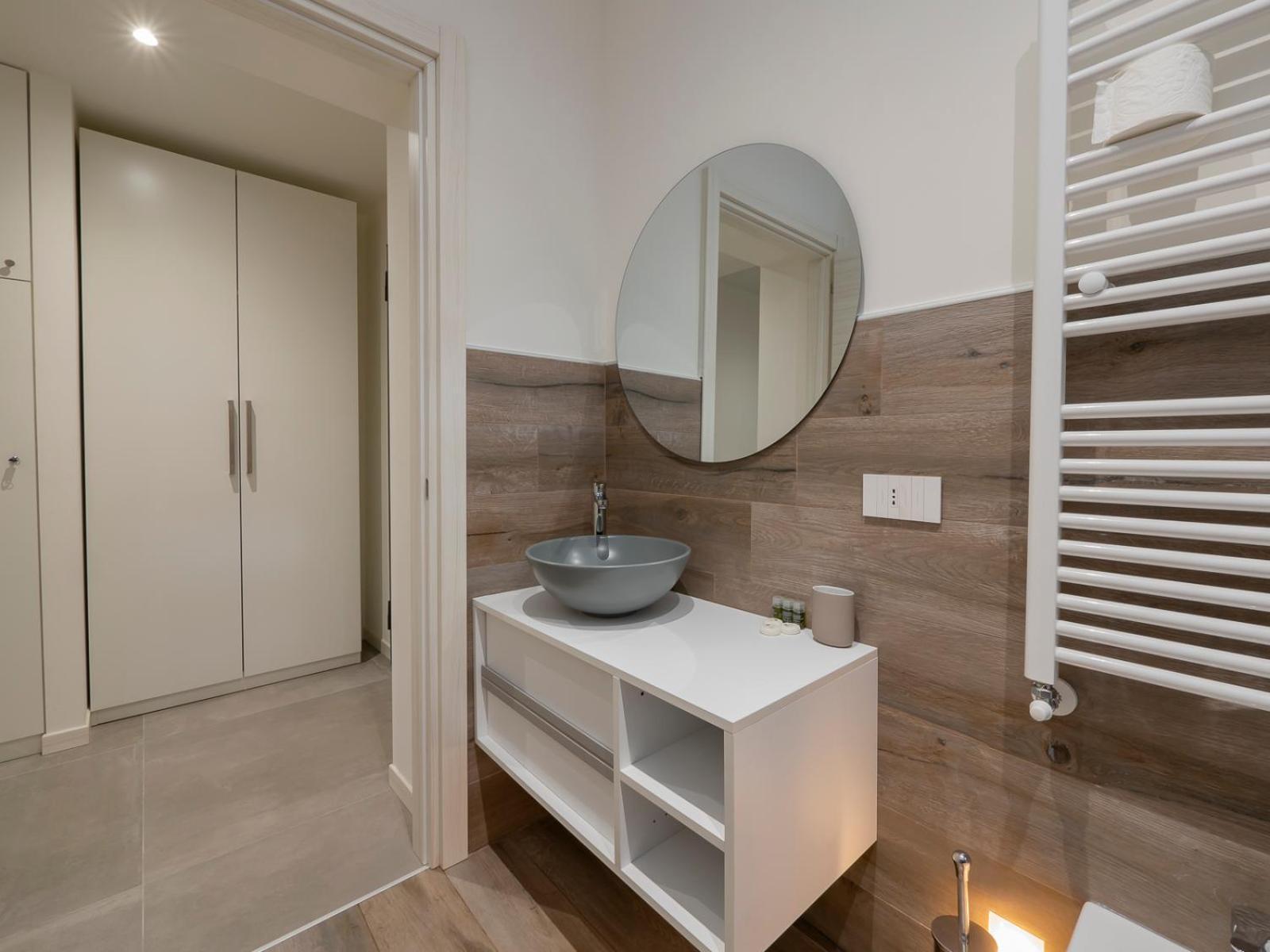 Ferienwohnung Ihost Luxury - Neg Roli 8 Mailand Exterior foto